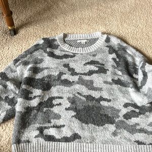 2 Camouflage sweater